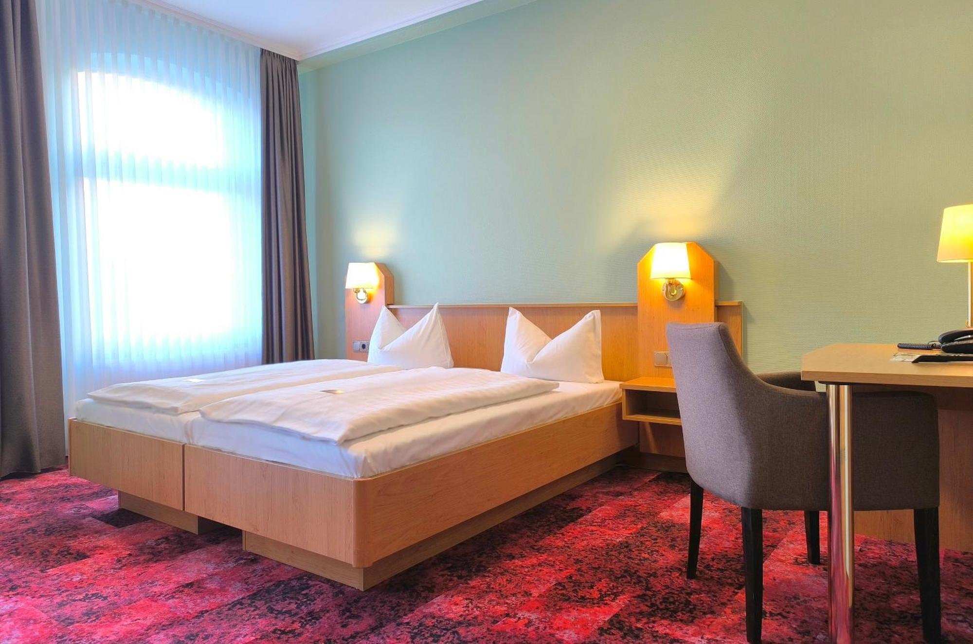 Hotel Burgas Stassfurt Exteriér fotografie